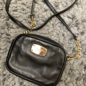Michael kors black crossbody bag
